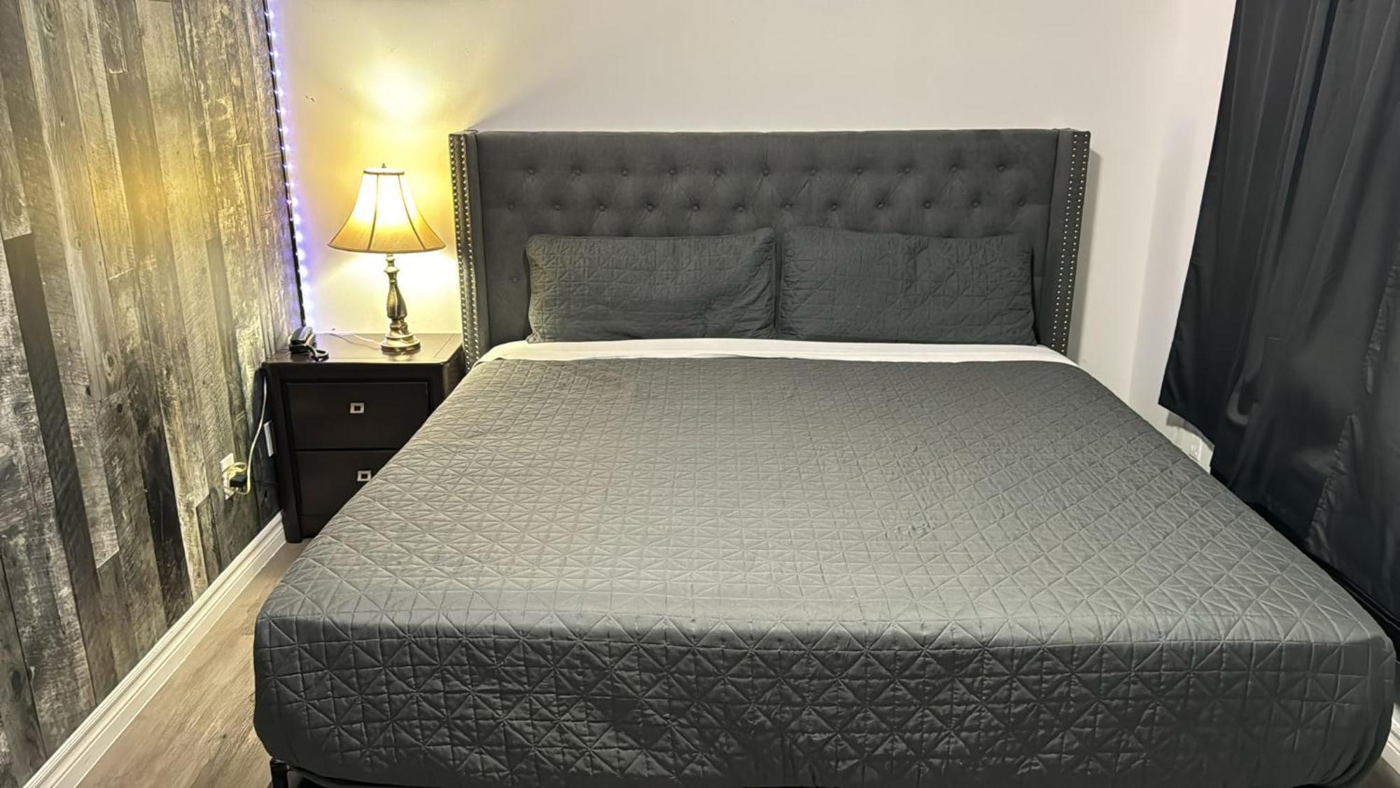 Crestwood Motel Burlington Kültér fotó